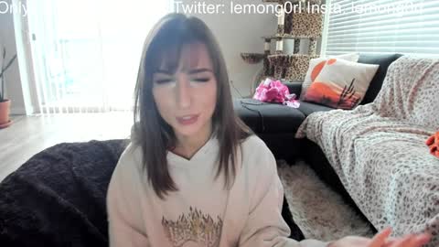 Snapshot of bbshasta chatting on 02/01/25, 12:40 Shasta online show from 02/01/25, 12:40