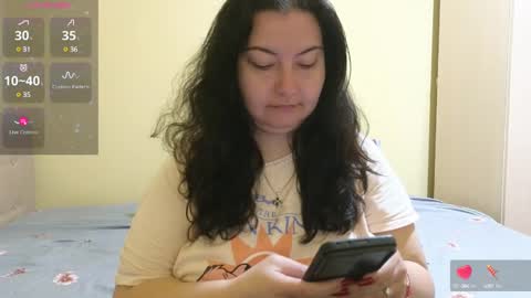 Snapshot of bbw_milf_4u chatting on 03/07/25, 06:57 Emma online show from 03/07/25, 06:57