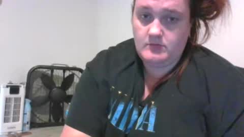 Snapshot of bbwdomqueen chatting on 10/11/25, 07:01 QuEen KeLs online show from 10/11/25, 07:01