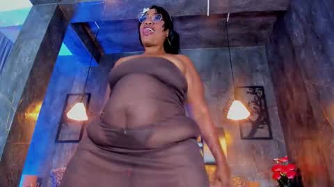 Bbwlatina01 online show from 03/23/26, 05:28