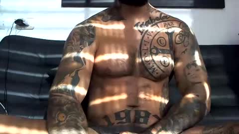 Snapshot of bby044 chatting on 12/07/24, 09:33 bby044 online show from 12/07/24, 09:33