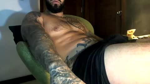 Snapshot of bby044 chatting on 02/06/25, 12:26 bby044 online show from 02/06/25, 12:26