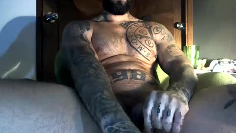 Snapshot of bby044 chatting on 02/14/25, 09:45 bby044 online show from 02/14/25, 09:45