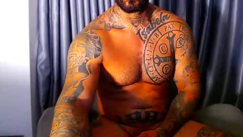 bby044 online show from 12/18/25, 09:37