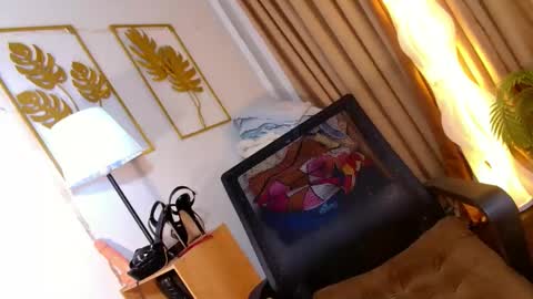 bby_lexielore69 online show from 04/13/26, 11:27