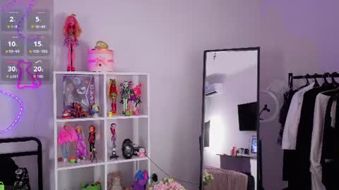 Snapshot of bbybee_lin chatting on 07/23/26, 03:37 bbybee lin online show from 07/23/26, 03:37