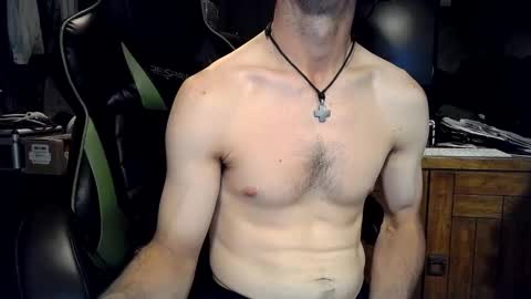 bchillin28 online show from 09/21/25, 10:44