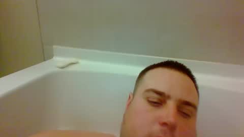 Snapshot of bcran99 chatting on 02/01/25, 03:52 bcran99 online show from 02/01/25, 03:52