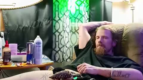 Snapshot of bdelite chatting on 03/28/26, 06:02 ozzie online show from 03/28/26, 06:02