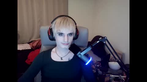 Snapshot of bdogboy chatting on 02/15/26, 01:46 fuckboy86 online show from 02/15/26, 01:46