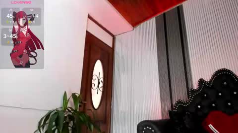 Snapshot of bdsm_ebony chatting on 07/06/26, 03:47 Tanisha online show from 07/06/26, 03:47