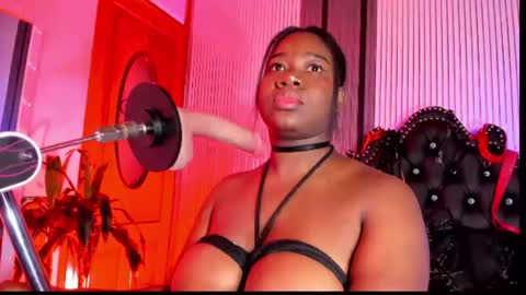 Snapshot of bdsm_ebony chatting on 07/22/26, 12:57 Tanisha online show from 07/22/26, 12:57