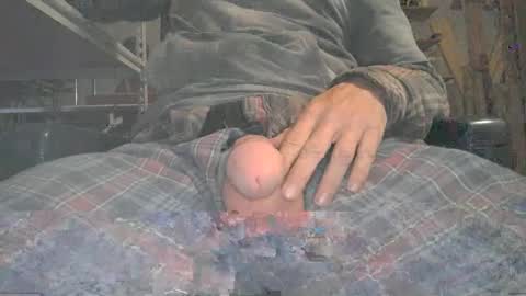 Snapshot of bdsm_switch_cum chatting on 01/17/25, 01:03 BDSM SWITCH CUM online show from 01/17/25, 01:03