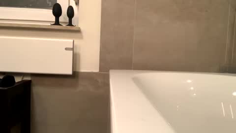 Snapshot of bdsm_toyboy chatting on 02/26/25, 10:20 bdsm_toyboy online show from 02/26/25, 10:20