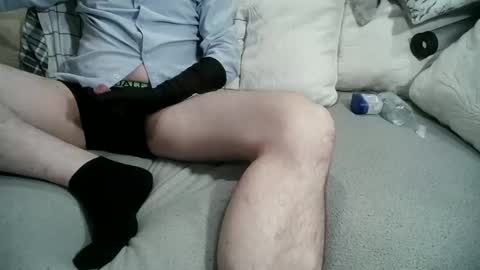 Snapshot of be4your_desire chatting on 02/17/25, 08:15 mikiforfun online show from 02/17/25, 08:15