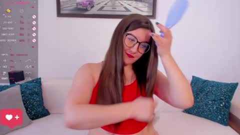 Lola online show from 04/01/26, 01:12