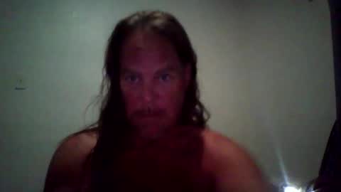 Snapshot of beachmonty chatting on 03/24/26, 03:33 beachmonty online show from 03/24/26, 03:33