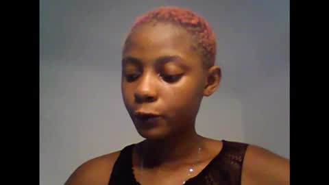 Snapshot of beakimber50 chatting on 10/20/25, 10:49 beakimber50 online show from 10/20/25, 10:49