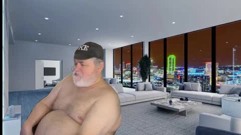 Snapshot of bear4muscle chatting on 02/08/25, 06:33 Dookie online show from 02/08/25, 06:33