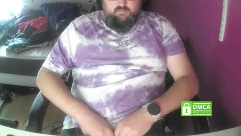 Snapshot of bear90130 chatting on 10/16/25, 10:38 bear90130 online show from 10/16/25, 10:38