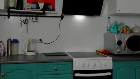 Snapshot of bearded_legend chatting on 10/14/25, 02:23 Zeus online show from 10/14/25, 02:23