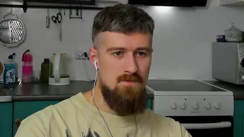 Zeus online show from 11/14/25, 03:05