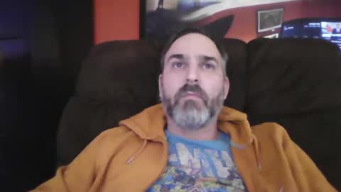 Snapshot of beardedambition chatting on 03/07/25, 08:44 beardedambition online show from 03/07/25, 08:44