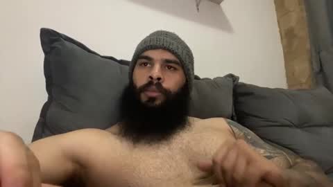 Snapshot of beardmax chatting on 02/24/26, 11:36 Min online show from 02/24/26, 11:36