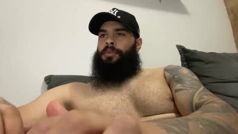 Snapshot of beardmax chatting on 02/28/26, 05:08 Min online show from 02/28/26, 05:08