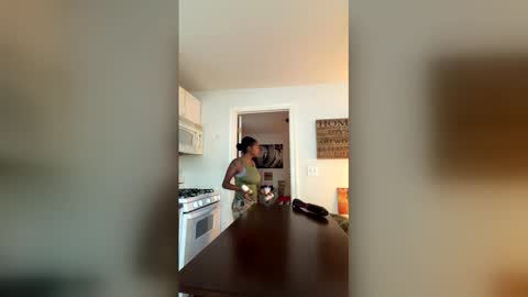 bearmeat4you online show from 04/10/26, 08:46