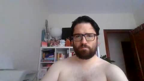 Snapshot of bearmen3107 chatting on 06/02/26, 06:37 bearmen3107 online show from 06/02/26, 06:37