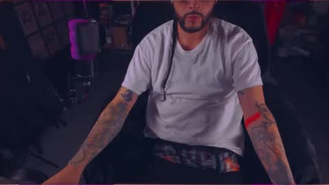 Snapshot of beastbxy chatting on 09/13/25, 06:13 beast bxy online show from 09/13/25, 06:13