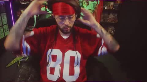 beast bxy online show from 11/10/25, 01:04