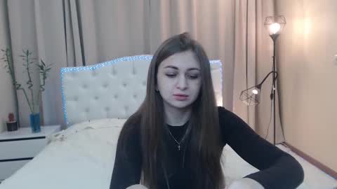 Snapshot of beataangel chatting on 02/26/26, 08:02 beataangel online show from 02/26/26, 08:02