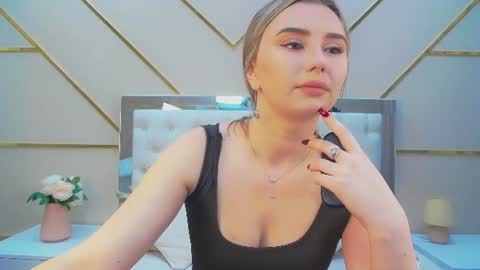 Snapshot of beatriceaddams chatting on 07/29/26, 09:35 BeatriceAddams online show from 07/29/26, 09:35