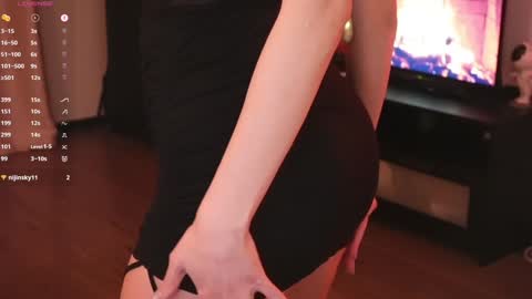 Bzzz Bea online show from 01/30/25, 11:02