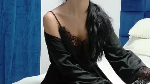 Snapshot of beatriceskye1 chatting on 02/08/26, 03:37 Beatrice online show from 02/08/26, 03:37