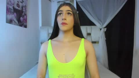 Valeria online show from 04/05/26, 12:41