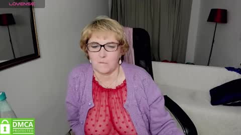 your Lana online show from 12/21/24, 11:13