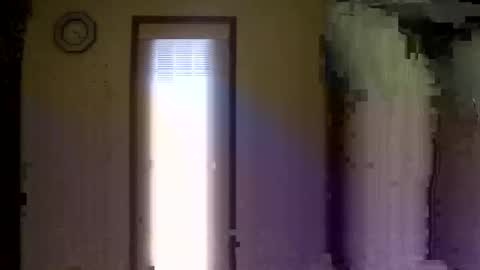 Snapshot of beautifulbaej chatting on 12/20/24, 08:23 Julie Nicole online show from 12/20/24, 08:23