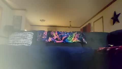 Snapshot of beautifulbaej chatting on 02/06/25, 07:13 Julie Nicole online show from 02/06/25, 07:13