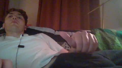 Snapshot of beautifulbeaver chatting on 12/19/24, 09:17 beautifulbeaver online show from 12/19/24, 09:17