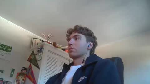 Snapshot of beautifulbeaver chatting on 11/01/25, 05:04 beautifulbeaver online show from 11/01/25, 05:04