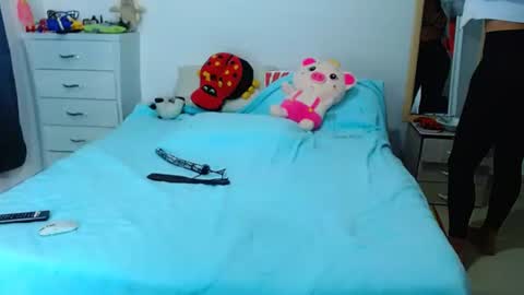 Snapshot of beautifullmoonxxx chatting on 11/08/25, 11:54 beautifullmoonhot online show from 11/08/25, 11:54