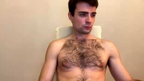 Snapshot of beautifulnik chatting on 10/18/25, 09:32 Nik online show from 10/18/25, 09:32
