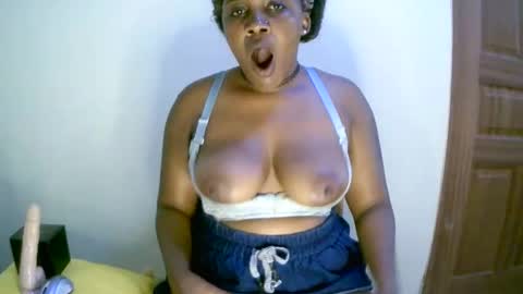 Snapshot of beautifulpeach2 chatting on 01/22/25, 07:25 beautifulpeach2 online show from 01/22/25, 07:25