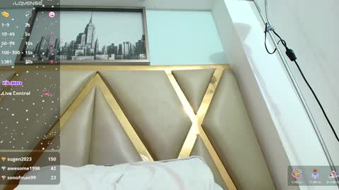 Snapshot of beautifulskinny18 chatting on 01/03/25, 11:01 Shalom online show from 01/03/25, 11:01