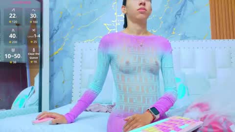 Snapshot of beautifulskinny18 chatting on 10/05/25, 07:56 Shalom online show from 10/05/25, 07:56