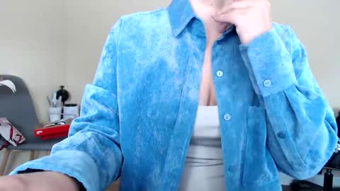 beauty_annyta online show from 03/17/26, 07:55