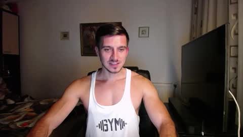 Snapshot of beauty_hard_beast chatting on 10/02/25, 11:01 Mia and Jake online show from 10/02/25, 11:01